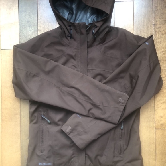 Women's waterproof coat - Picture 2 of 2
